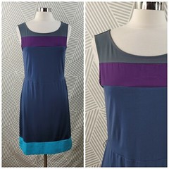 Banana Republic Dress Size Medium knee length Party Stretch Color Block summer