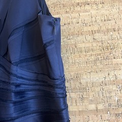 Chetta B Navy Solid Layered Sleeveless V-Neck Sheath Knee Length Dress 14