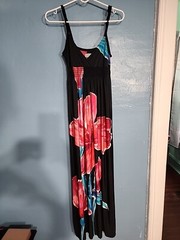 Bailey Girl Ladies Size M V Neck Floral Adjustable Strap Long Dress