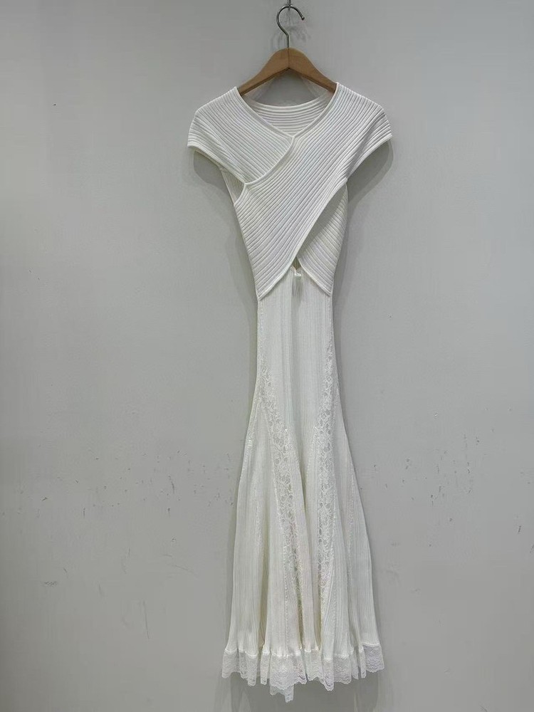 Self-Portrait Lace patchwork V-neck cut-out long knitted Dresses