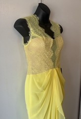 NWT BCBG MAXAZRIA DRESS SHEER LACE INSET SCALLOP EYELASH TRIM MAXI Yellow SZ 0/2