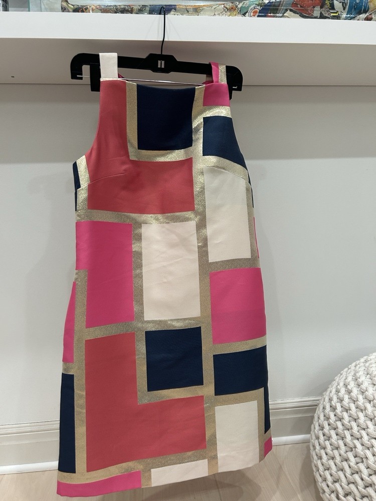 Bold Geometric Shift Dress in Pink, Navy & Cream with Gold Trim, New no tag, S