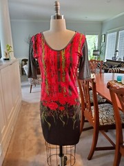 VOLT Design Dress Sheath; Bold Colorful Abstract Flowers Striped Back; Sz 1 / S