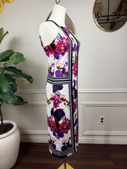 Bombshell Sultry Quiet Luxury Floral Bodycon Midi | Vince Camuto | Size 8