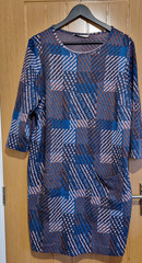 TU WOMAN SIZE 18 3/4 SLEEVE SHIFT DRESS WITH POCKETS