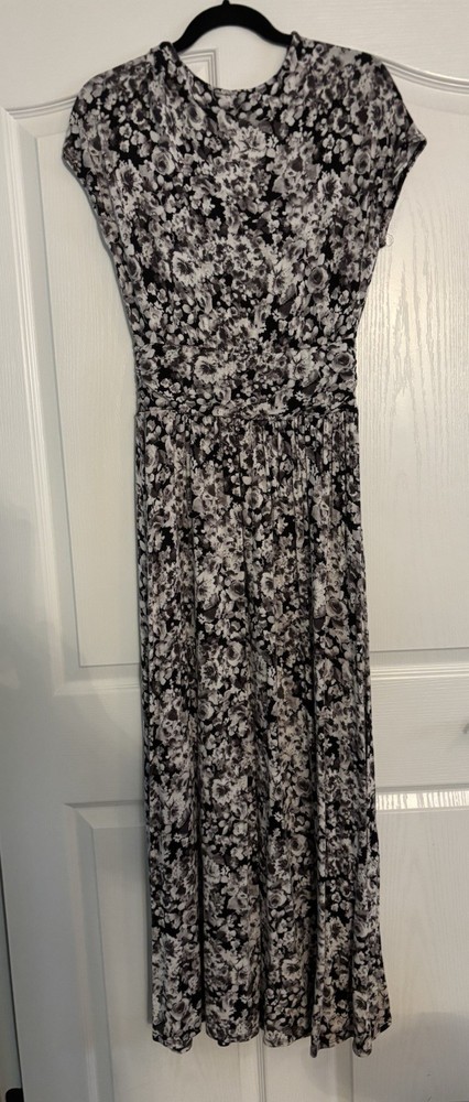 Agnes & Dora Womens M Maxi Dress Black White Floral V-Neck Cap Sleeve Long