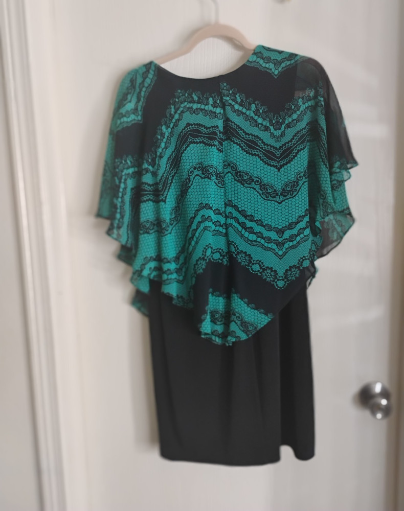 En Focus Studio Black Green Chevron Sheath Dress Sheer Layered Scoop Neck 8