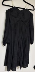 Halston Gathered Pleated Off The Shoulder Black Glittered Mini Dress Size 0 NWT
