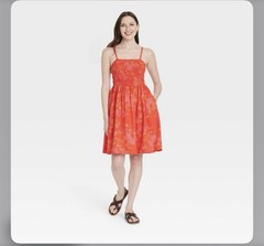 Universal Thread Women&rsquo;s Floral Smocked Square Neck Sundress XL Red/Multicolor