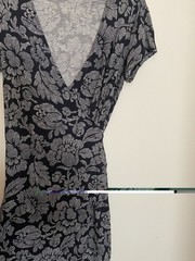 LOFT Petites Wrap Dress SP Navy White Floral V-Neck Knee Length Tie Waist