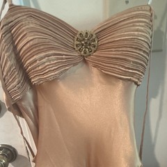 Faviana Couture Gold Satin Strapless Sweetheart Long Formal Gown Size 4