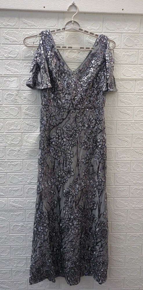 Pre-Owned Alex Evenings Caroline Flutter Sleeve Sequin Gown Women&rsquo;s Size 8P