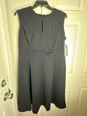 London Times NWT Women’s Size 14W Navy Keyhole Neck Sleeveless Midi Dress