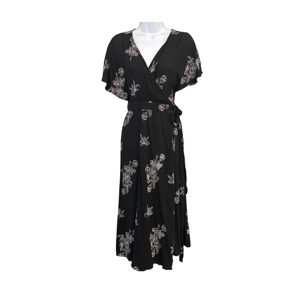 Mod Ref Wrap Dress Dark Floral Embroidered Cottagecore Boho Chic Whimsigoth