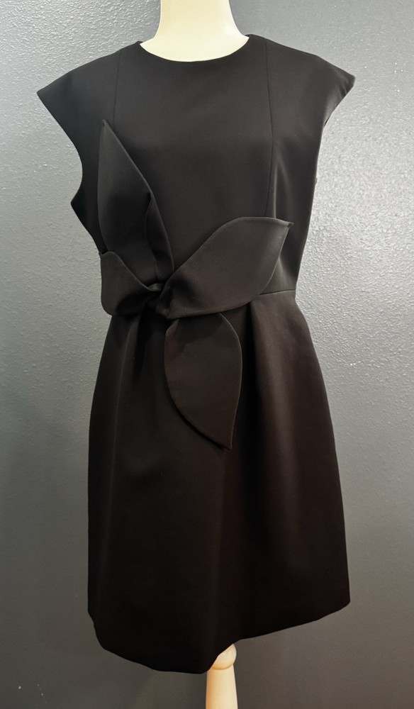 Ted Baker London Black Solid Round Neck Sleeveless Sheath Knee Dress Bow Zip 4