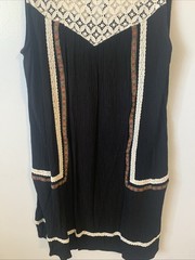 Rewind Womens Medium Black Lace Boho Shift Dress Sleeveless Knee Length
