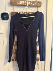 GUESS Women&rsquo;s Navy Bodycon Knit Long Sleeve Lace-Up Grommet Dress Size M
