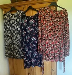3 DRESSES BUNDLE – TUNICS BUNDLE SIZE 12-16 ( WORN BY A SIZE 14) BARGAIN