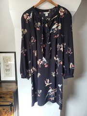H&M Black Bird Floral Shift Dress UK 12 EU 40 Long Sleeve Tie Neck Mini Midi