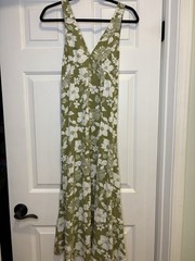 Billabong NWT midi Green Dress Floral Women’s Size Small
