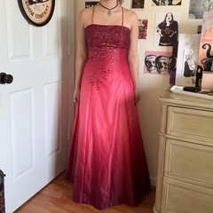 Women&rsquo;s Burgundy Pink Ombre Beaded Satin Lace-Up Back Long Formal Gown M