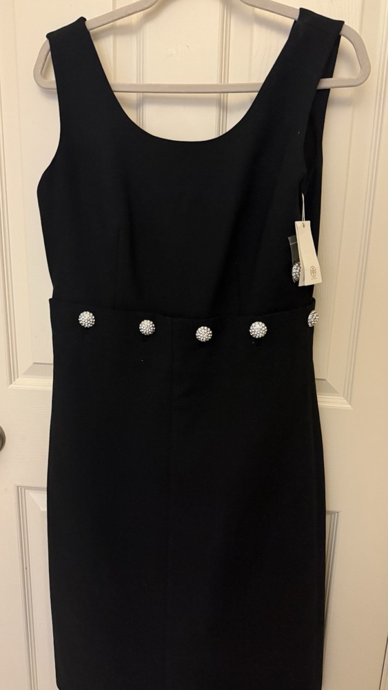 Tory Burch Fremont Black Solid Shift Dress Scoop Neck Sleeveless Knee 8 41107