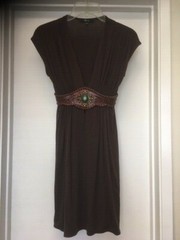 SKY BRAND DEEP V NECK BROWN DRESS w LEATHER JEWELED BELT Sz XS EUC