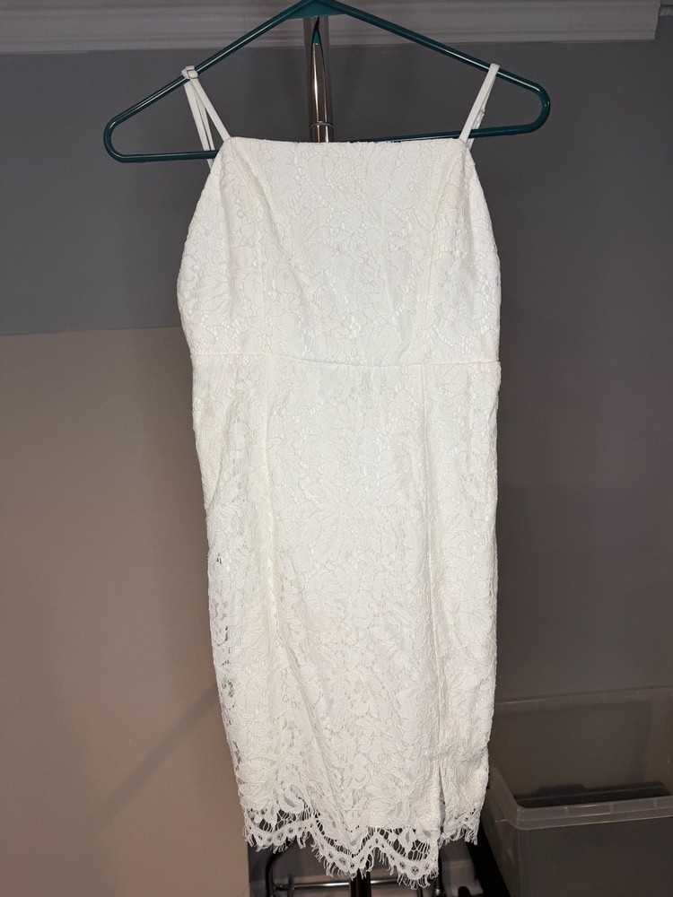 Hello Molly White Lace Bodycon Mini Dress