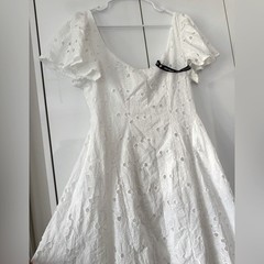 NWT Size XL – Extro&Vert Ada Flutter-Sleeve Broderie Midi Dress (NWT US$ 123)