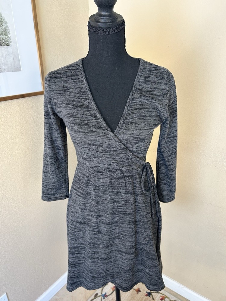 Full Tilt Date Night Wrap Dress, Size Small