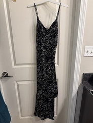 blu pepper Black & White Floral V-Neck Adjustable Strap Maxi Slip Dress S
