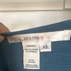 Studio M Blue Solid Polyester/Spandex Knit Sheath Ruched Boat Neck Dress XS