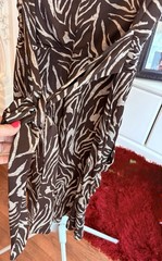 IZ Buyer Dress In A Brown & Beige Zebra Print Pattern. Size Lg. NWT