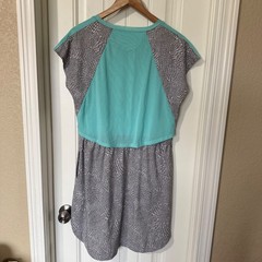 Title Nine Nimblene Dress Womens M Grey Turquoise Pebble Print Excellent Pockets