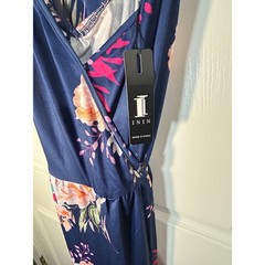 NININ Navy Floral Maxi Dress Spaghetti Strap V Neck Sleeveless Empire Waist