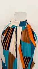 Shein Pleated Halterneck Top S Abstract Geometric Print