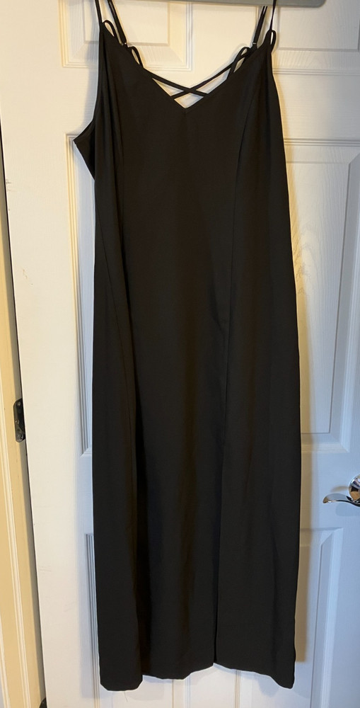 NWT Torrid Nightfall Double Slit Lace Back Maxi Dress Deep Black Size 0 L 12 NEW