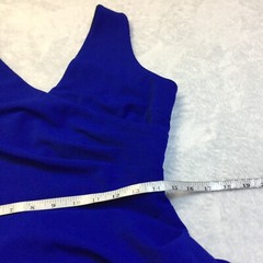 Woosea Formal Evening Gown Long Dress Size L Womans Blue Knit V-neck Sleeveless