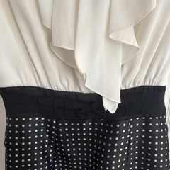 STAINED/SNAG MaxandCleo Womens Sz 2 Black White Polka Dot Ruffle Sheath Chiffon