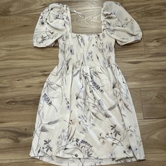 H&M Floral Off White Puff Sleeve Mini Dress Smocked Size S Cottage Spring