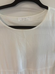 OAK + FORT Pleated Midi Dress Women&rsquo;s M White Solid Round Neck Short Sleeve