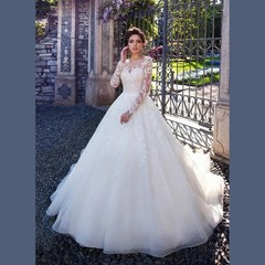 Elegant Lace Evening Dresses Sheer Round Neck Long Sleeve A-Line Party Gowns