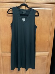 J Jill Wearever Black Jersey V-Neck Sleeveless Knee Length Shift Dress S NWT