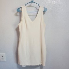 ASTR Sleeveless Mini Dress Women XL Ivory V Neck Cut Out Back Zip Lined Flaw