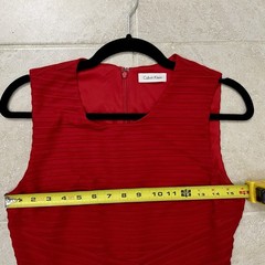 Calvin Klein Red Sheath Dress Womens 6 Textured Ruched Sleeveless Romantic