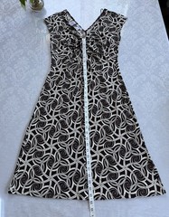 Lady Hathaway Brown White Geometric V Neck Dress Ruched Cap Sleeve size 10