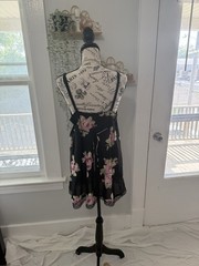Oscar de la Renta Vintage Pink Label Black Floral Lace Slip Adjustable Straps M
