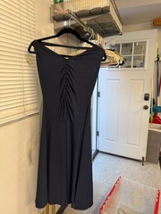 NWT London Times Navy Ruched Cocktail Dress Size 6 Sleeveless Stretch Midi