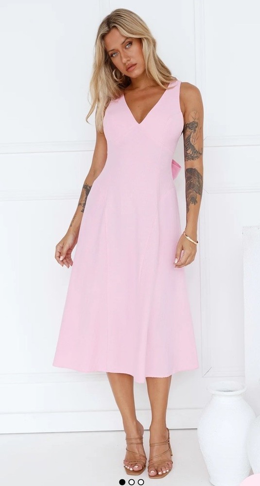 Hello Molly Pink Solid A-Line Sleeveless V-Neck Midi Dress Regular XS