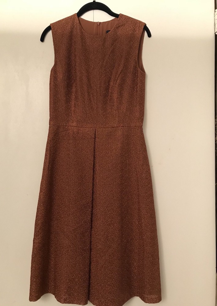 NWOT Lyn Devon Camel Brown Sleeveless Scoop Neck Sheath Dress Sz 4
